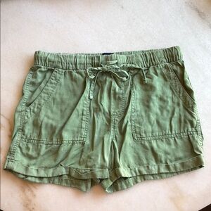 Olive Green Gap Women's Shorts